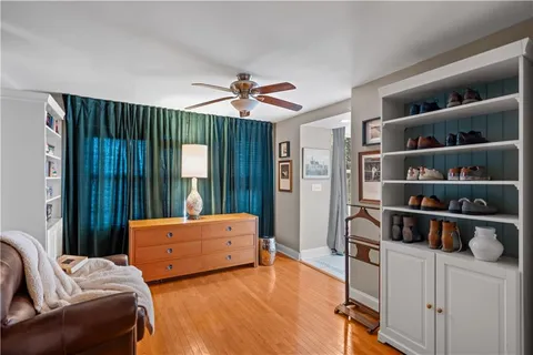 $650,000 | 3520 Locust Street, Kansas City, MO 64109