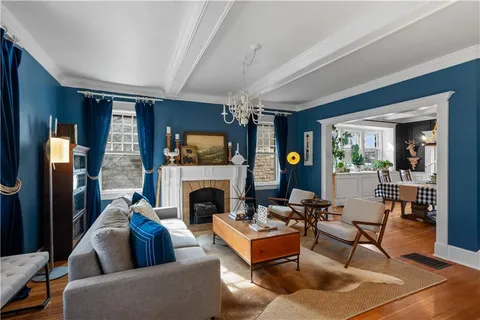 $650,000 | 3520 Locust Street, Kansas City, MO 64109