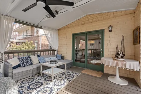 $650,000 | 3520 Locust Street, Kansas City, MO 64109