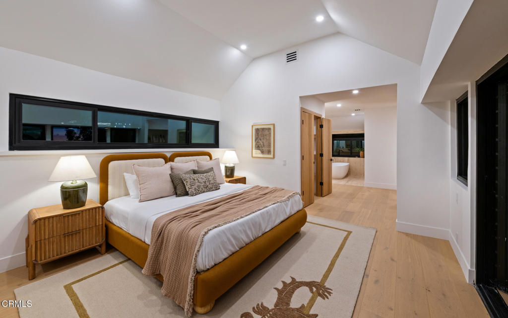 9617 Oak Pass Road Beverly Hills, CA 90210 - Photo 40 of 75 9617OakPassRoad-mls-60