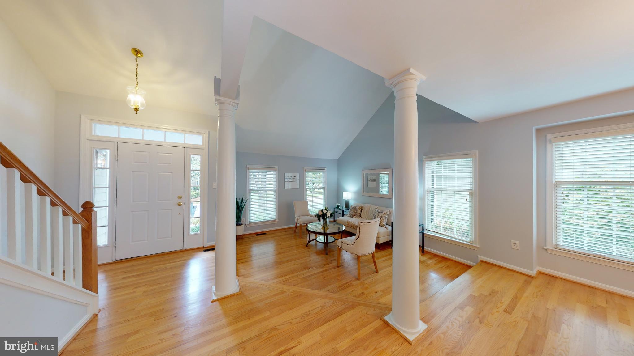 11609 Springhouse Place Reston, VA 20194 - Photo 10 of 41 Gleaming Hardwoods.