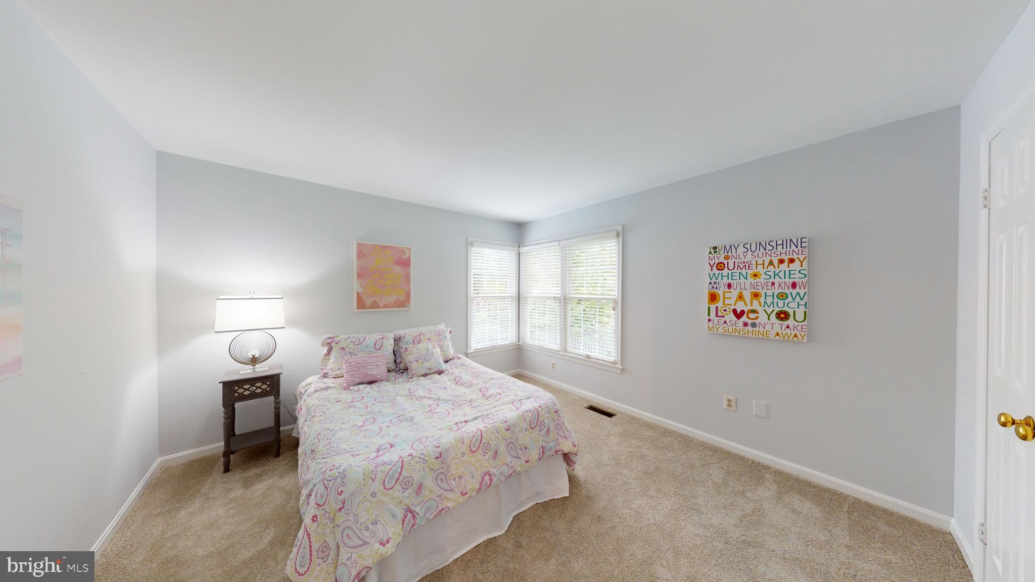 11609 Springhouse Place Reston, VA 20194 - Photo 17 of 41 Upper Level Bedroom #2.