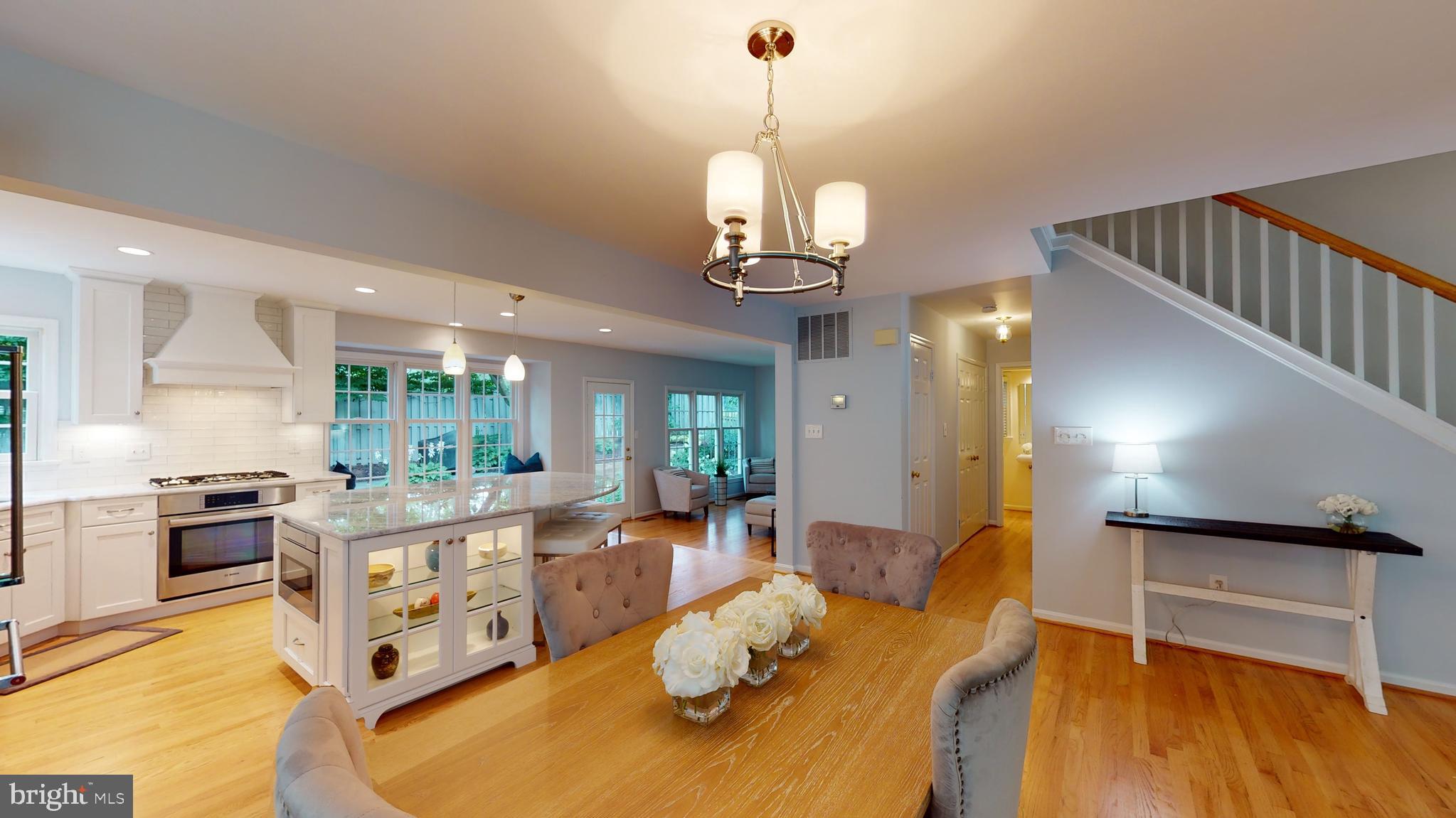 11609 Springhouse Place Reston, VA 20194 - Photo 40 of 41 Main Level Open Floor Plan Dining Area.