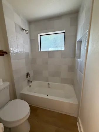 $2,350 | 70 Brookflower Road, Spring, TX 77380