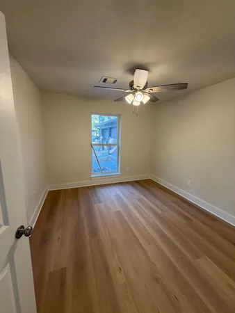 $2,350 | 70 Brookflower Road, Spring, TX 77380