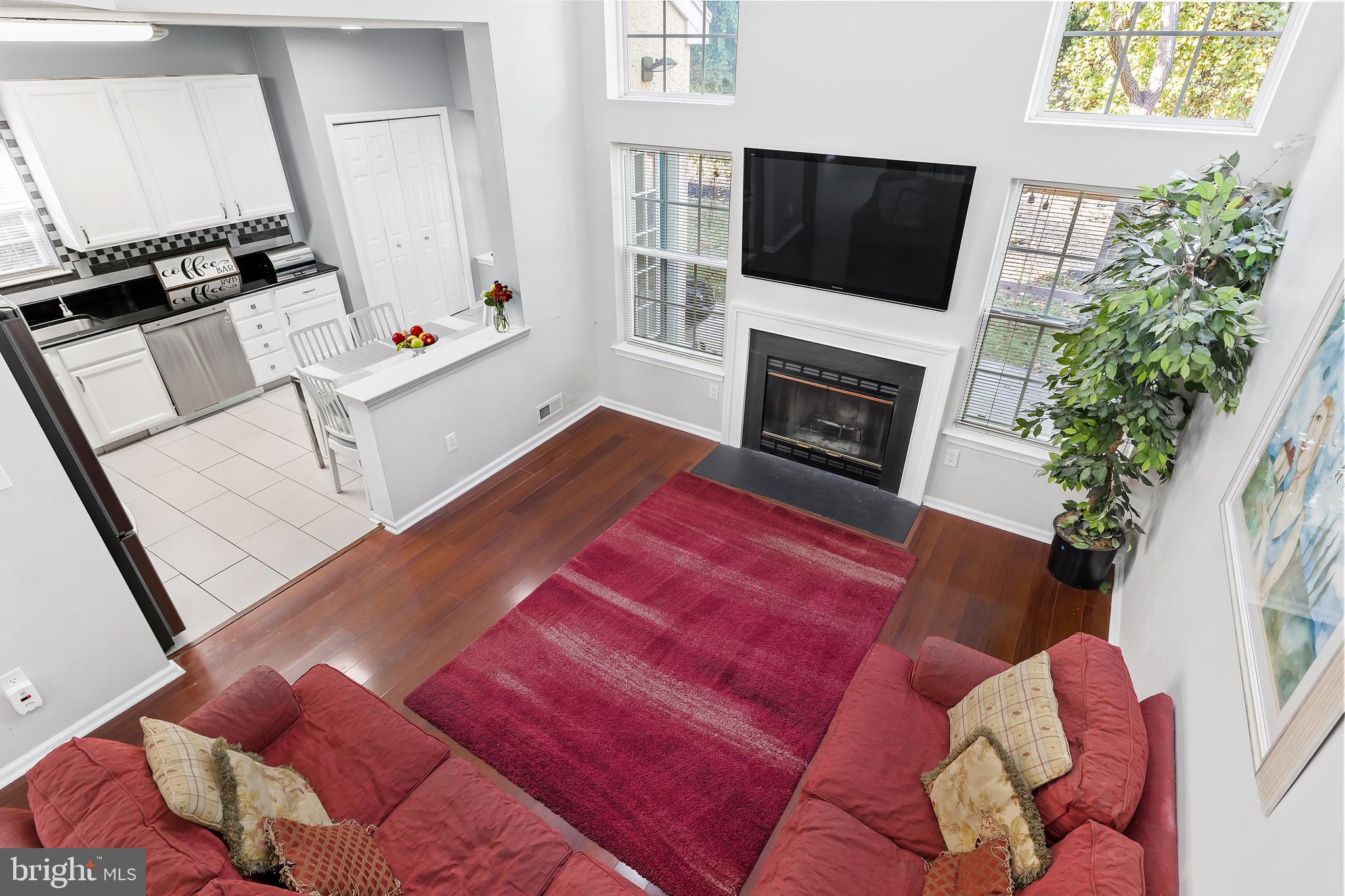 43 Versailles Boulevard Cherry Hill, NJ 08003 - Photo 11 of 32