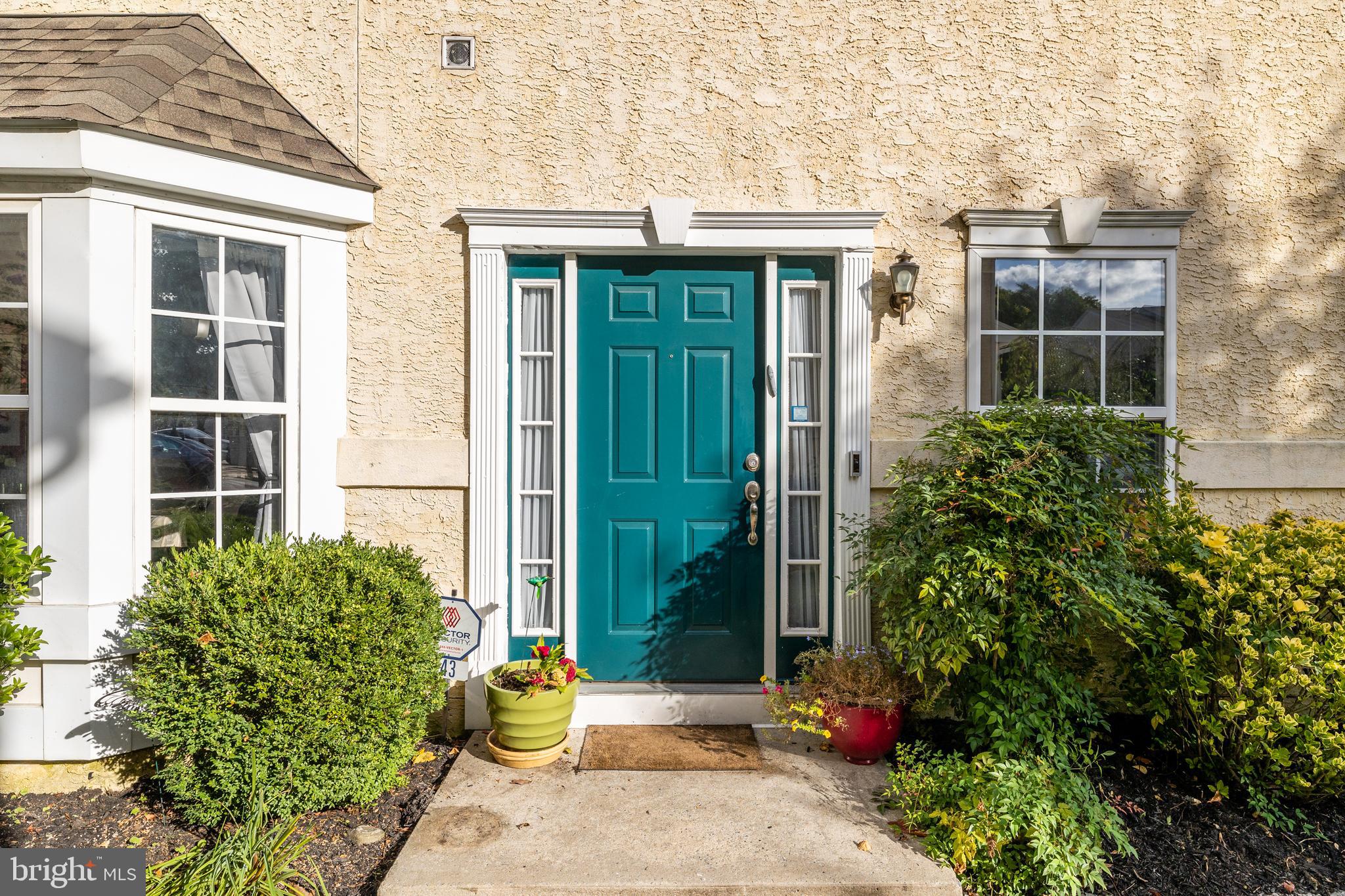 43 Versailles Boulevard Cherry Hill, NJ 08003 - Photo 3 of 32