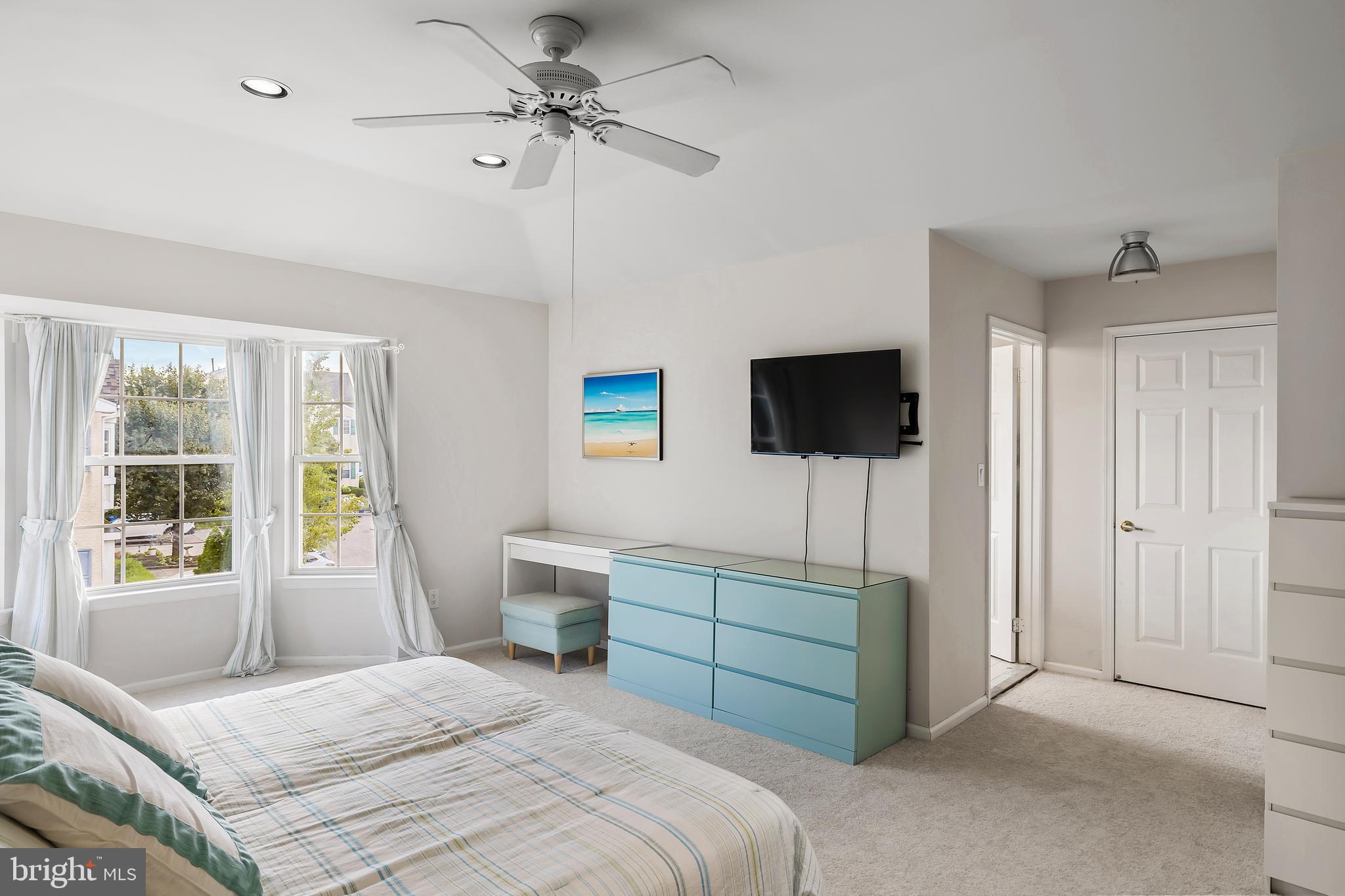 43 Versailles Boulevard Cherry Hill, NJ 08003 - Photo 22 of 32