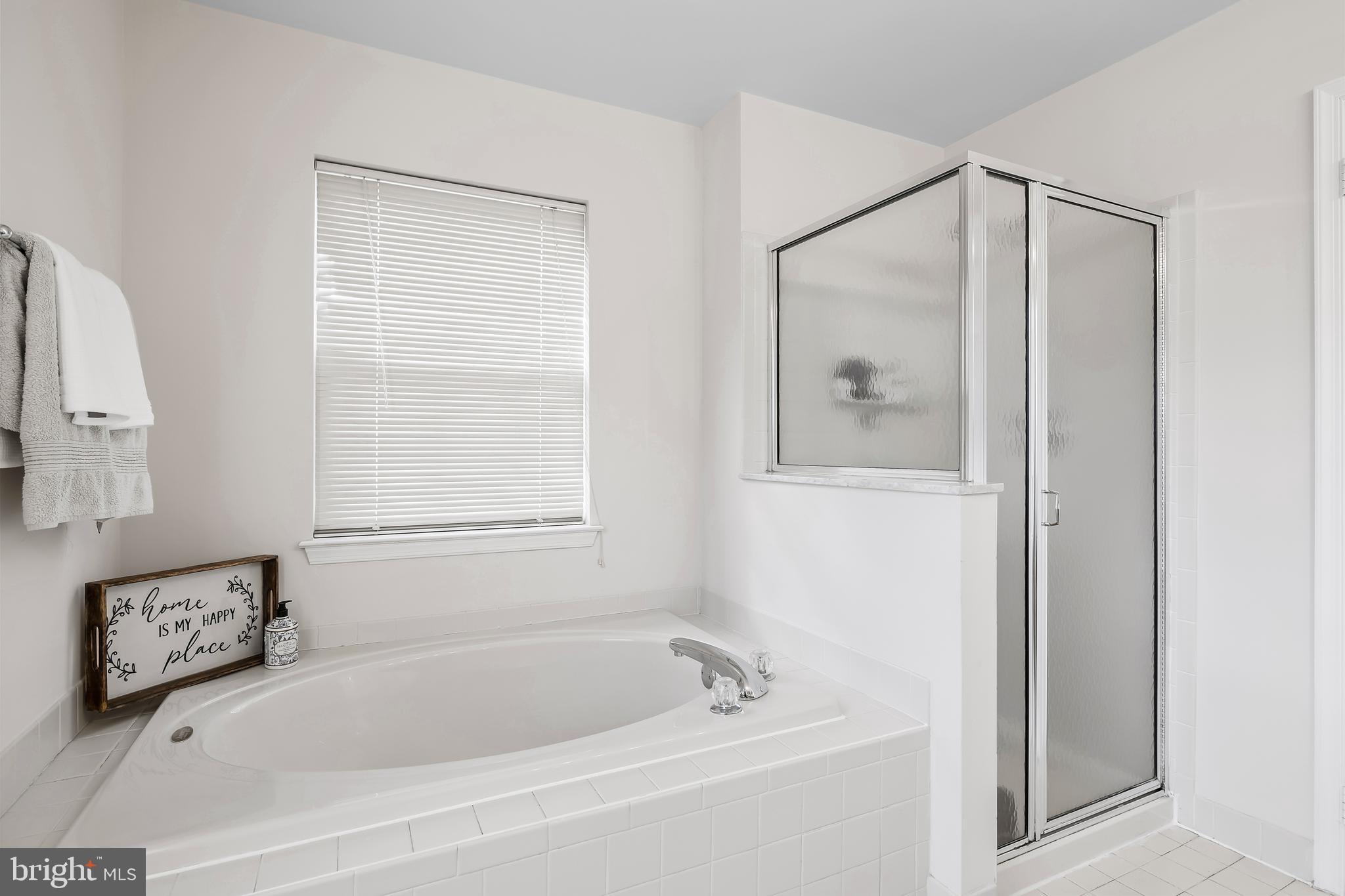 43 Versailles Boulevard Cherry Hill, NJ 08003 - Photo 24 of 32