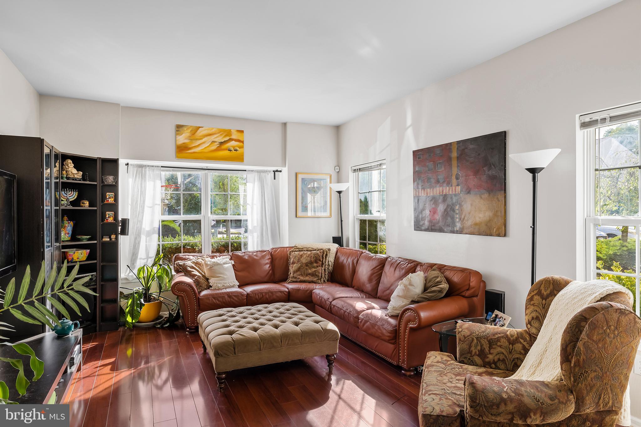 43 Versailles Boulevard Cherry Hill, NJ 08003 - Photo 6 of 32