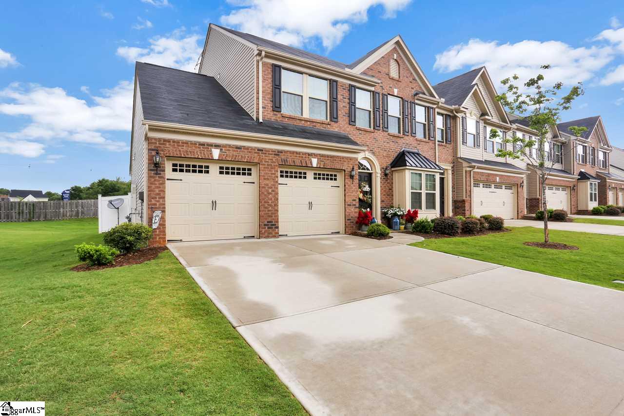 115 Middleby Way Greer, SC 29650 - Photo 3 of 36 Gallery Image 3