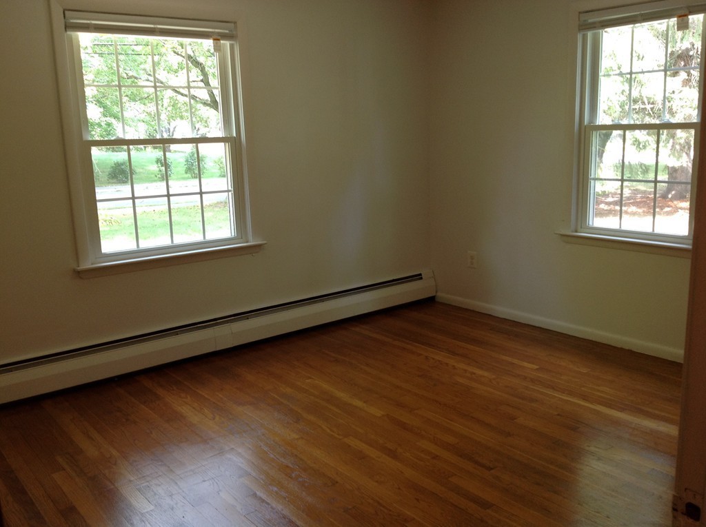 282 Old Bedford Road Concord, MA 01742 - Photo 10 of 18 Gallery Image 10