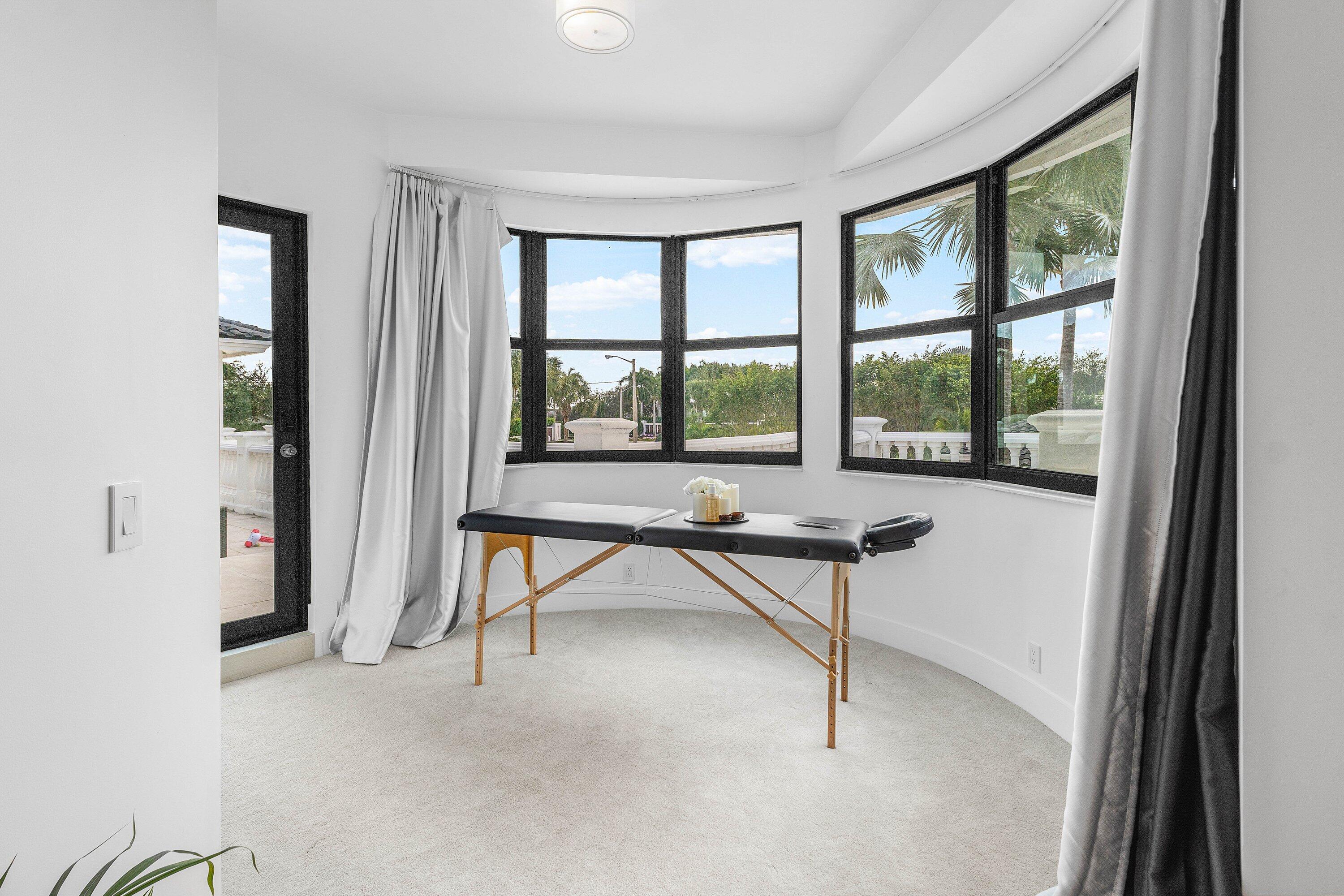 17600 Fieldbrook Circle East Boca Raton, FL 33496 - Photo 27 of 59 Primary Bedroom - Sitting Area