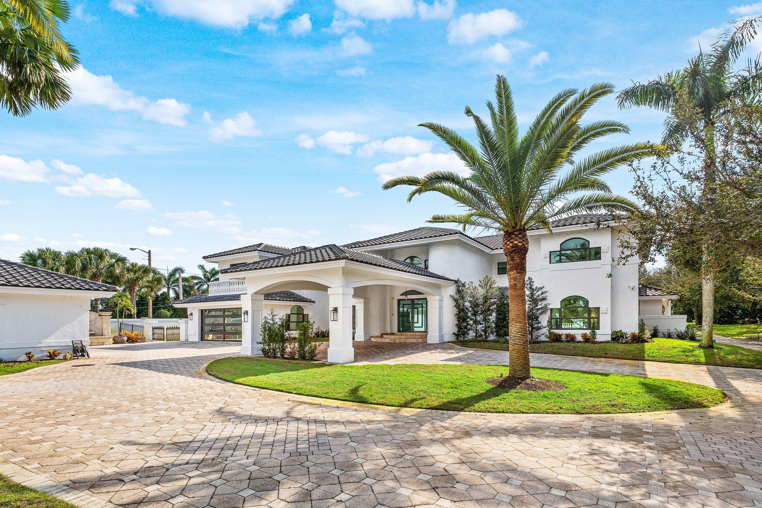17600 Fieldbrook Circle East Boca Raton, FL 33496 - Photo 3 of 59 Circular Drive