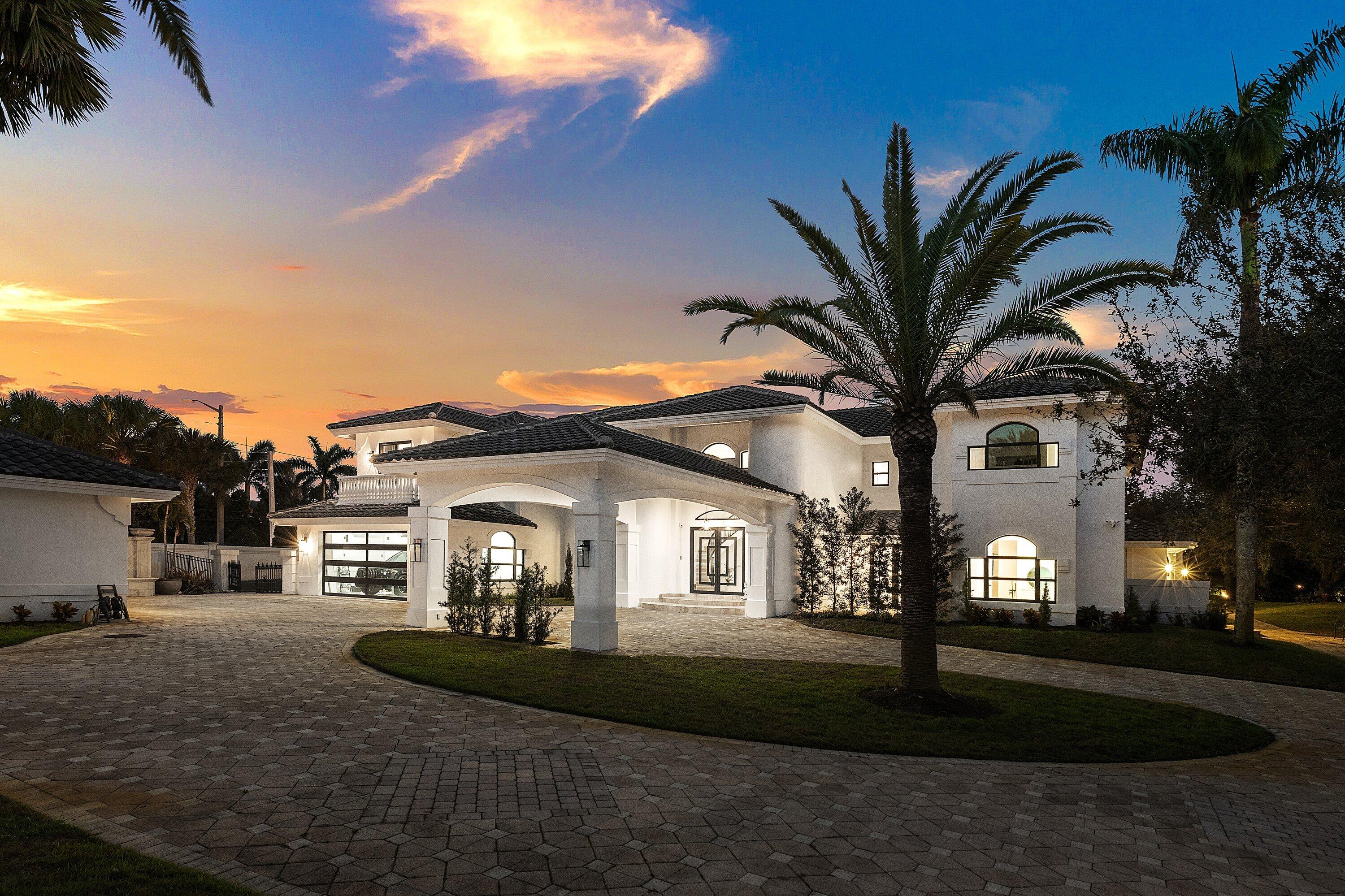 17600 Fieldbrook Circle East Boca Raton, FL 33496 - Photo 4 of 59 Circular Drive - Twilight