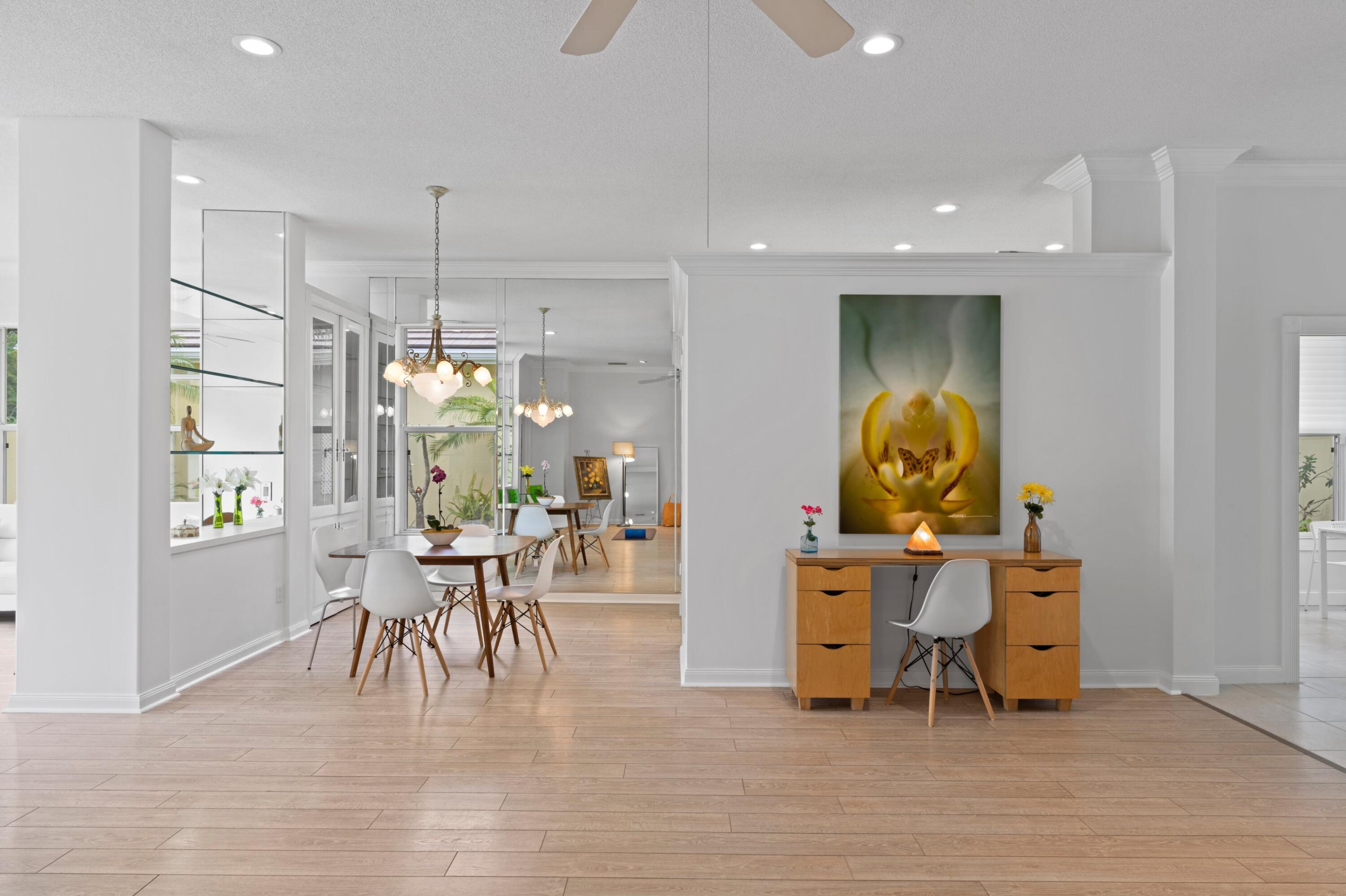 154 East Hampton Way Jupiter, FL 33458 - Photo 8 of 40 NATURAL LIGHT