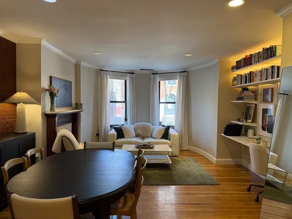 $3,300 | 108 Gainsborough Street, Unit 102W, Boston, MA 02115