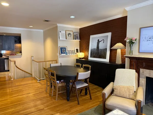 $3,300 | 108 Gainsborough Street, Unit 102W, Boston, MA 02115