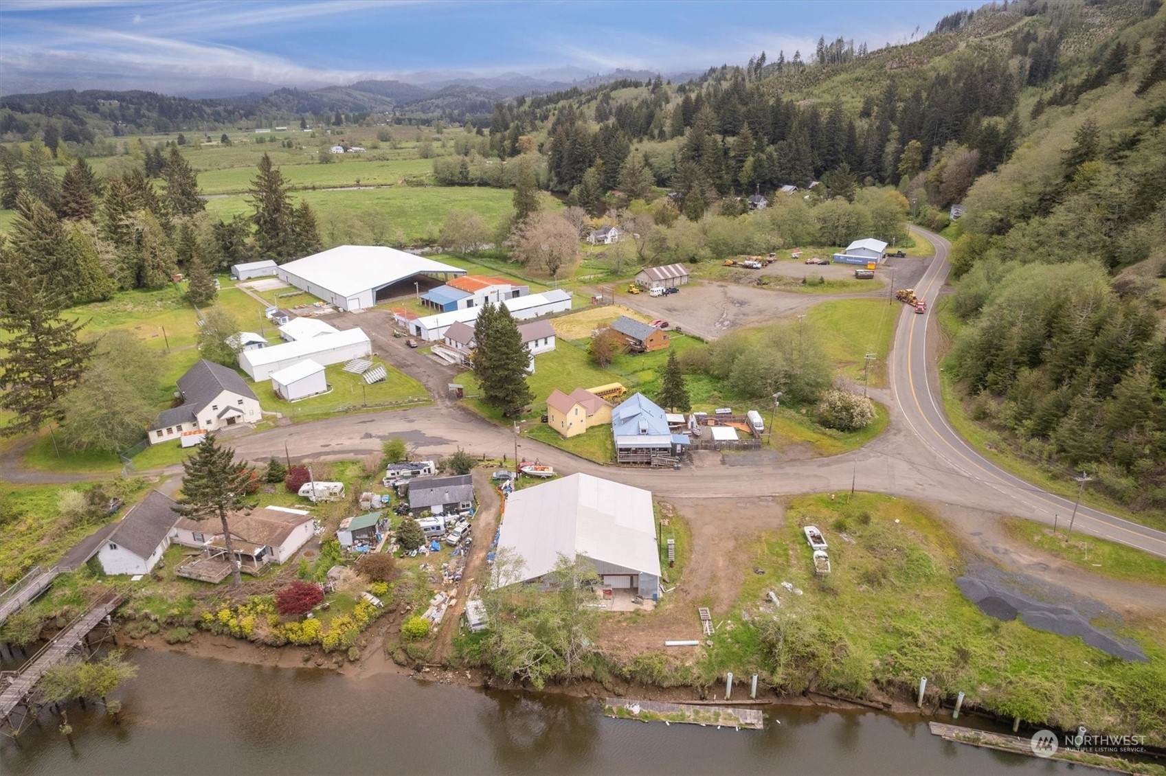 9 Fairgrounds Road Skamokawa, WA 98647 - Photo 2 of 28