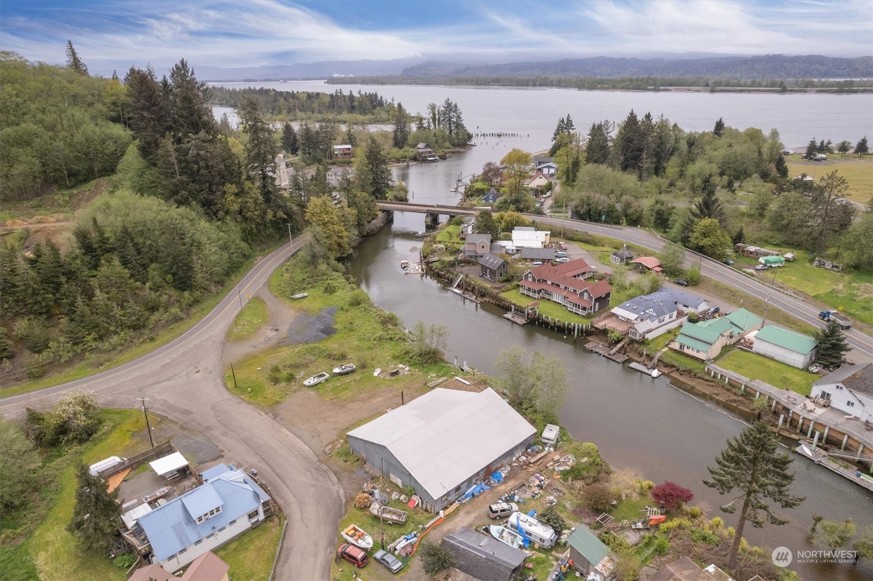 9 Fairgrounds Road Skamokawa, WA 98647 - Photo 3 of 28