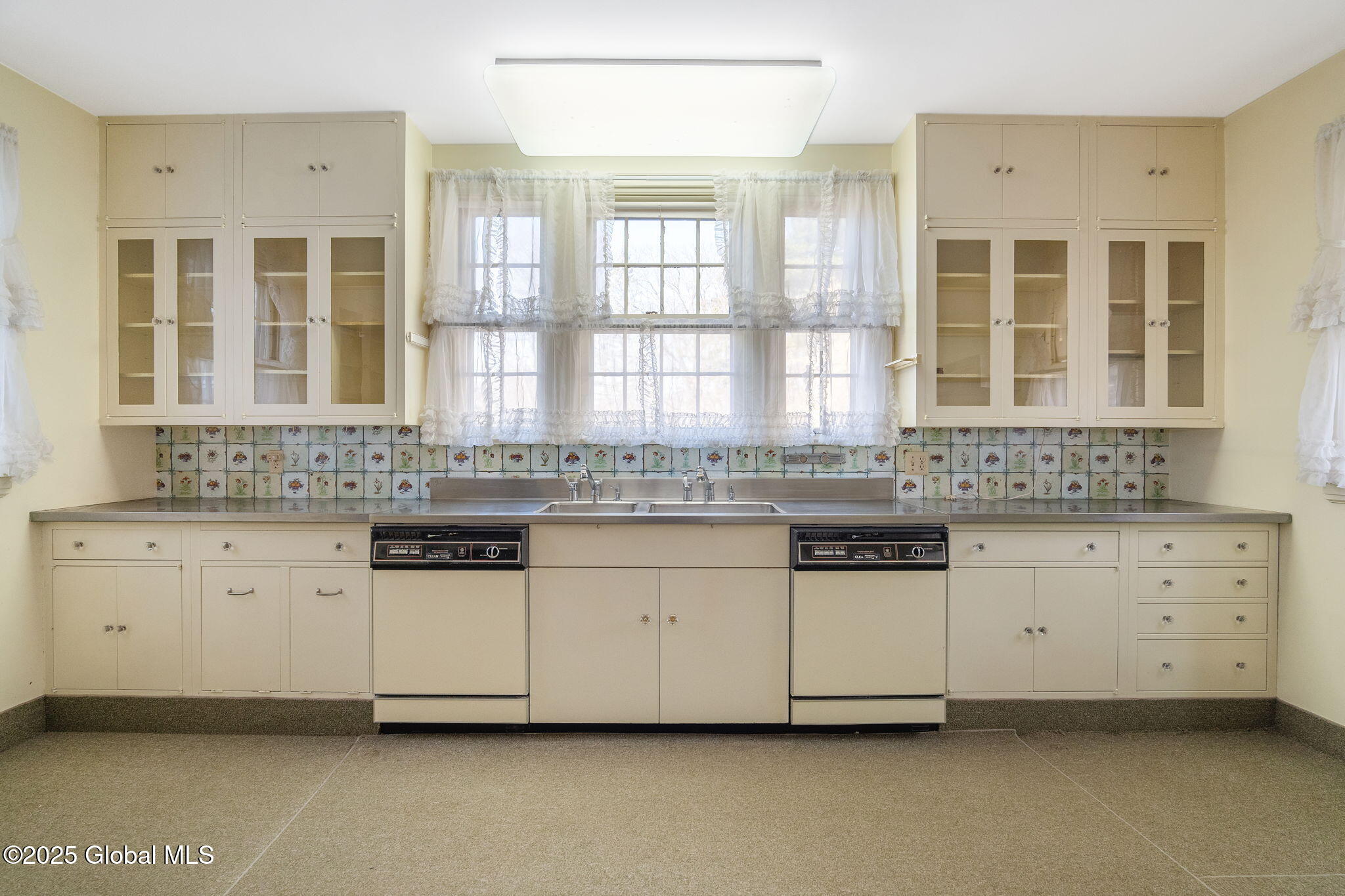 2125 Rosendale Road Niskayuna, NY 12309 - Photo 26 of 97 31-2125RosendaleRd_31