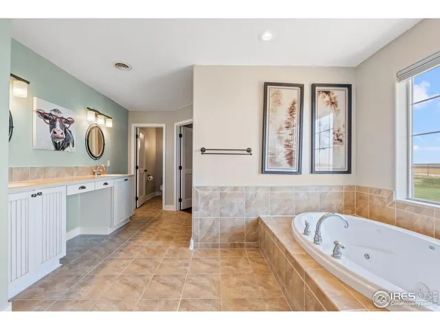 $995,000 | 15915 County Road West, Weldona, CO 80653