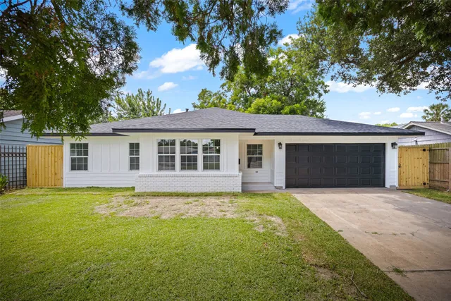 $275,000 | 12406 Palmbeach Street, Houston, TX 77034