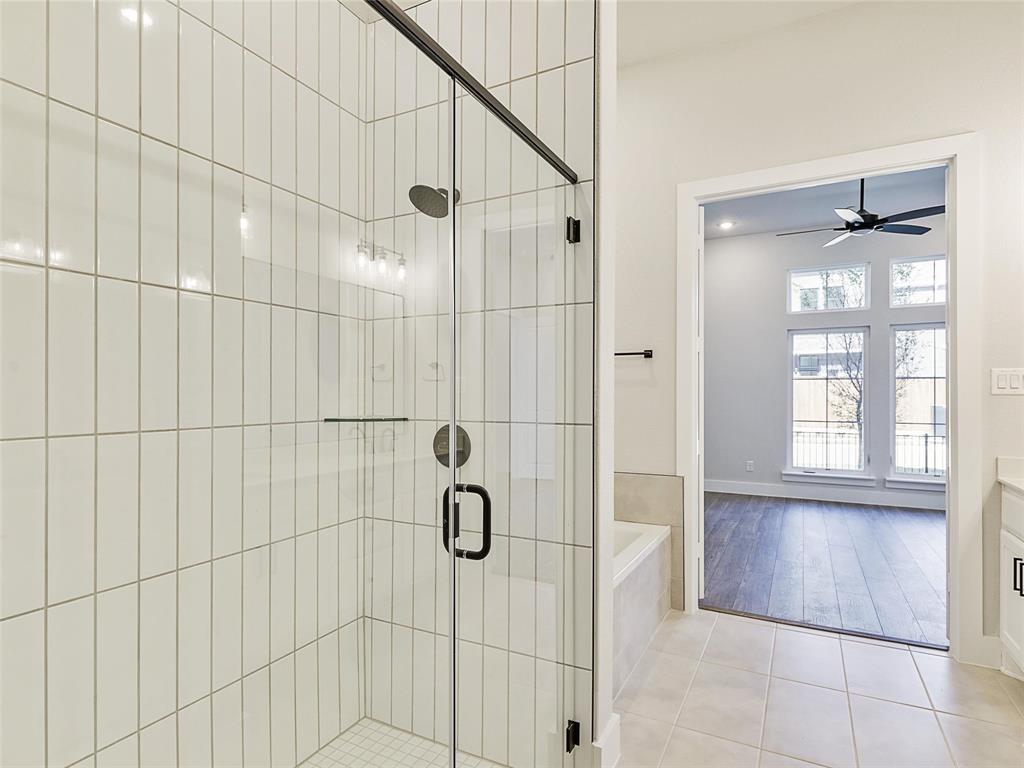 4299 Reeder Rdg Way Frisco, TX 75033 - Photo 20 of 30 a bathroom with a shower and a sink
