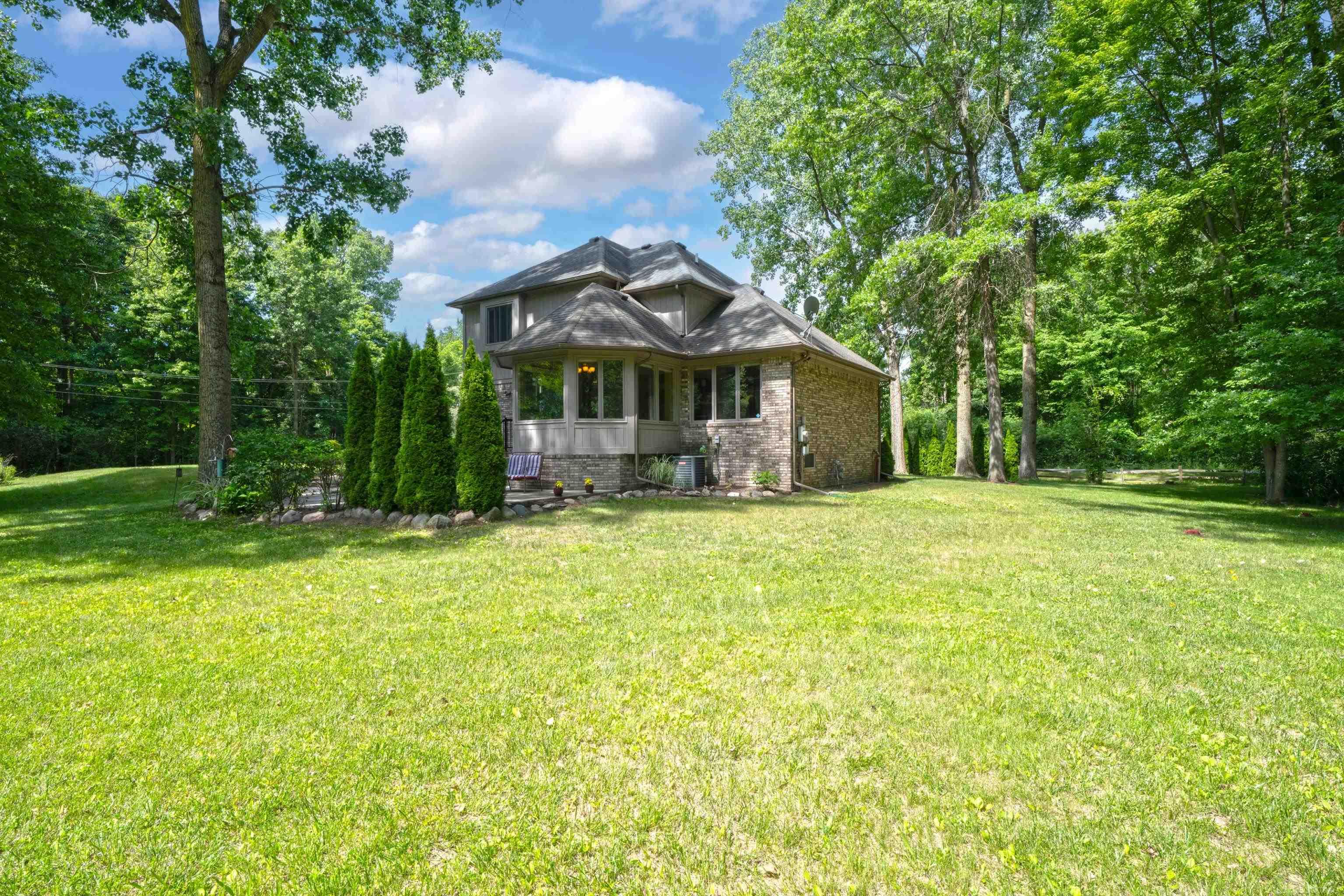 9145 Folkert Road Algonac, MI 48001 - Photo 3 of 48
