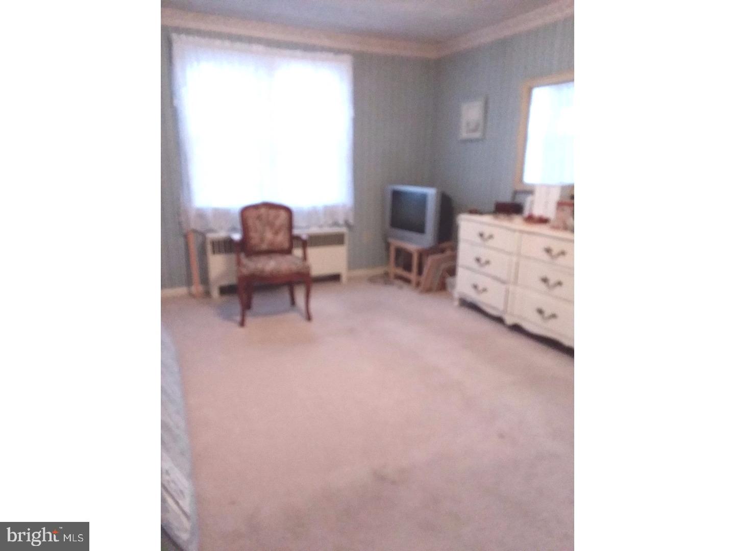 3909 Fairdale Road Philadelphia, PA 19154 - Photo 13 of 21 Bedroom - Main