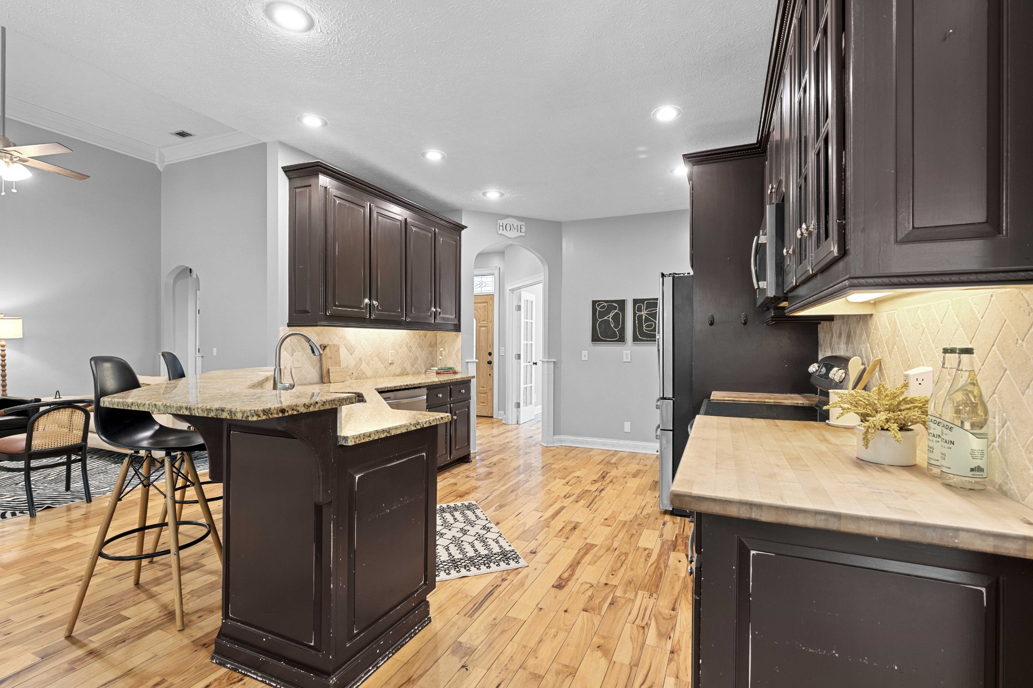 7339 Chowning Road Springfield, TN 37172 - Photo 20 of 57 a kitchen with stainless steel appliances granite countertop a sink stove and refrigerator