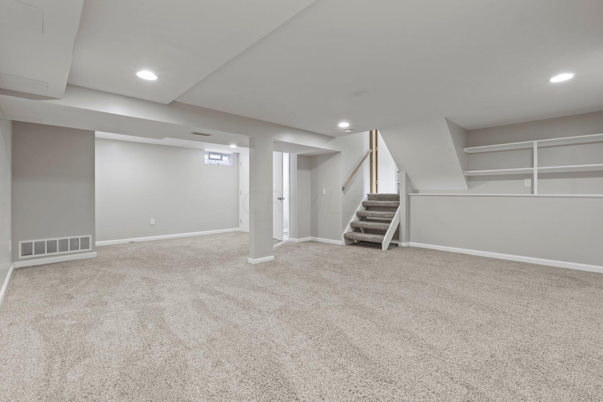 1991 Wolverhampton Road Powell, OH 43065 - Photo 24 of 39 30-web-or-mls-0V3A3376