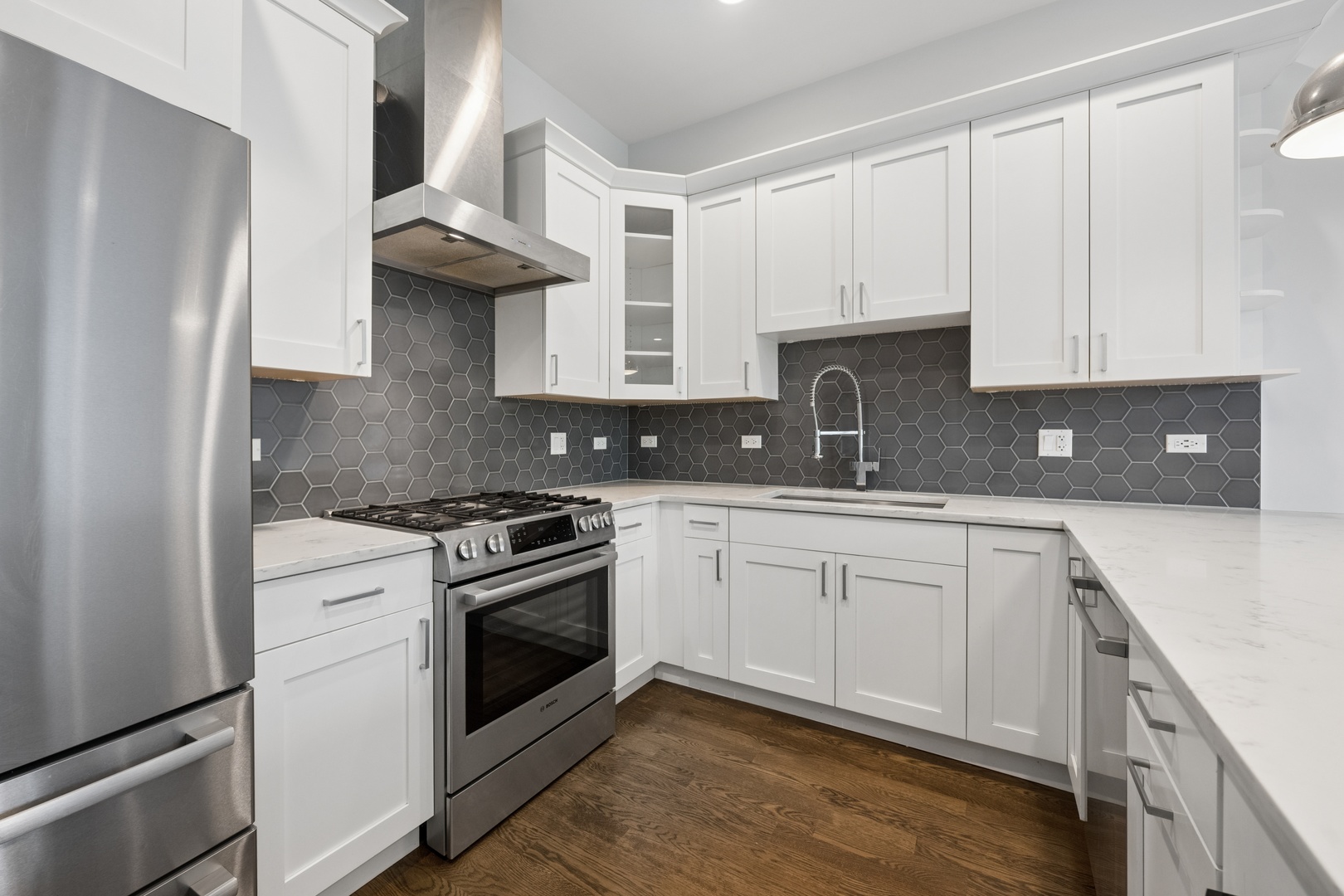 2733 West Hirsch Street, Unit 3W Chicago, IL 60622 - Photo 5 of 15