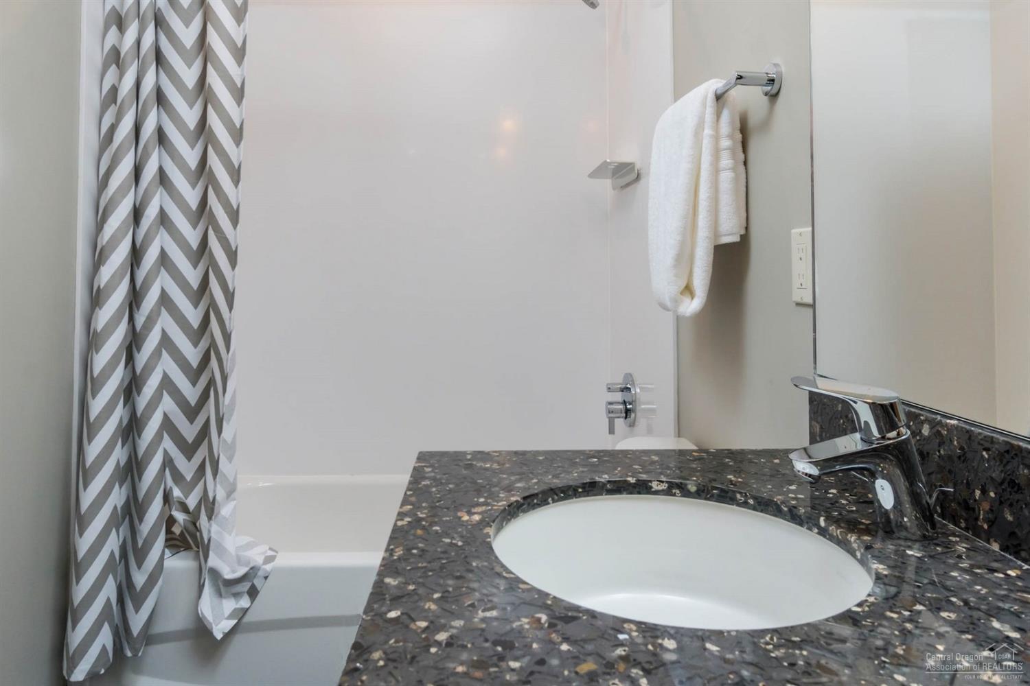 19208 Gateway Loop Bend, OR 97702 - Photo 15 of 25 Additional Photo