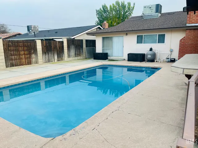 $400,000 | Undisclosed Address, Taft, CA 93268