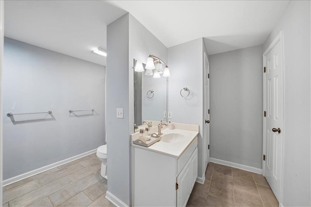 763 Byrnwyck Road Northeast Brookhaven, GA 30319 - Photo 33 of 45
