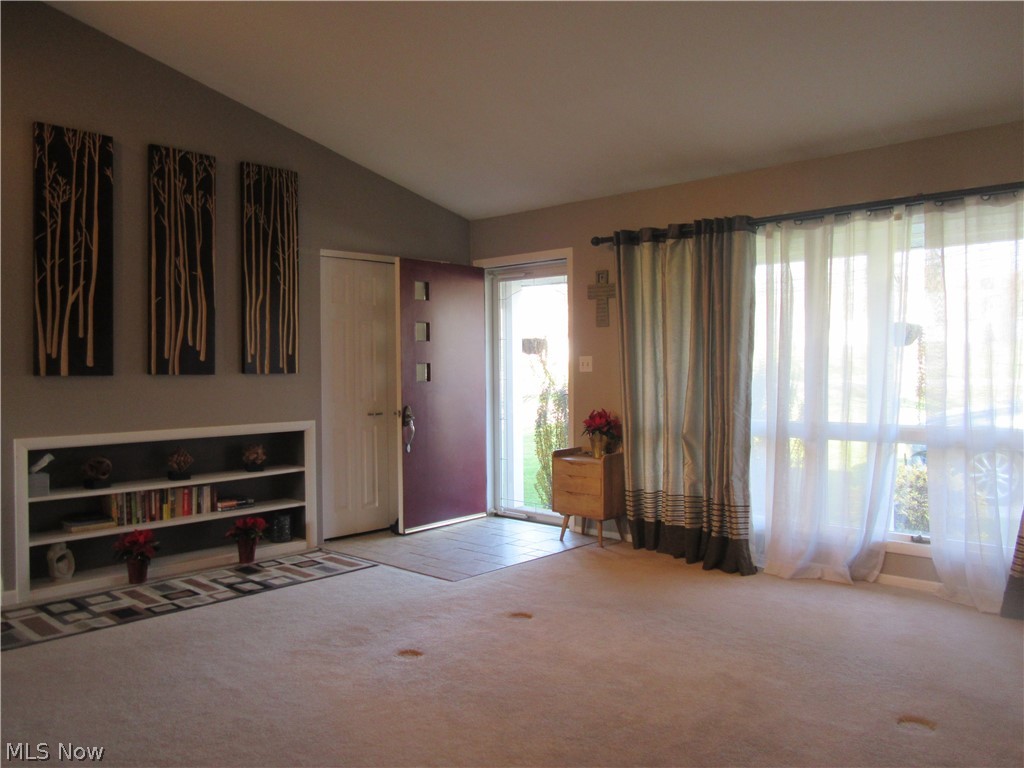 16273 Whitney Road Strongsville, OH 44136 - Photo 7 of 33 Gallery Image 7