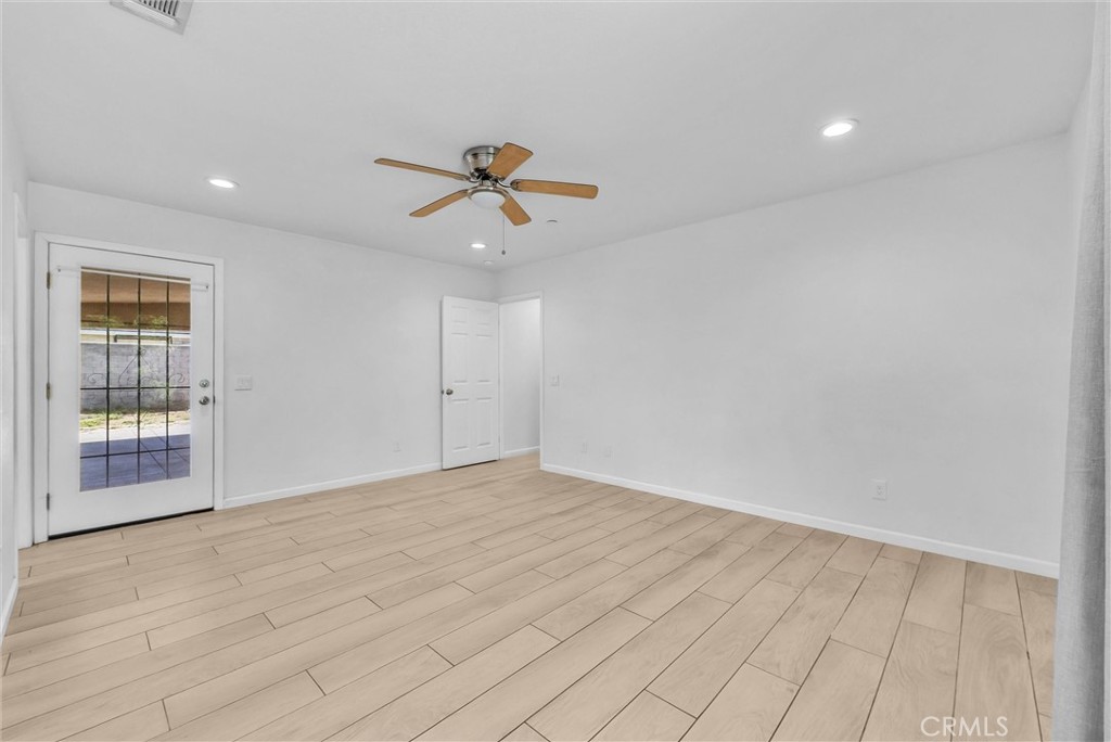 9321 Sage Avenue Riverside, CA 92503 - Photo 14 of 19