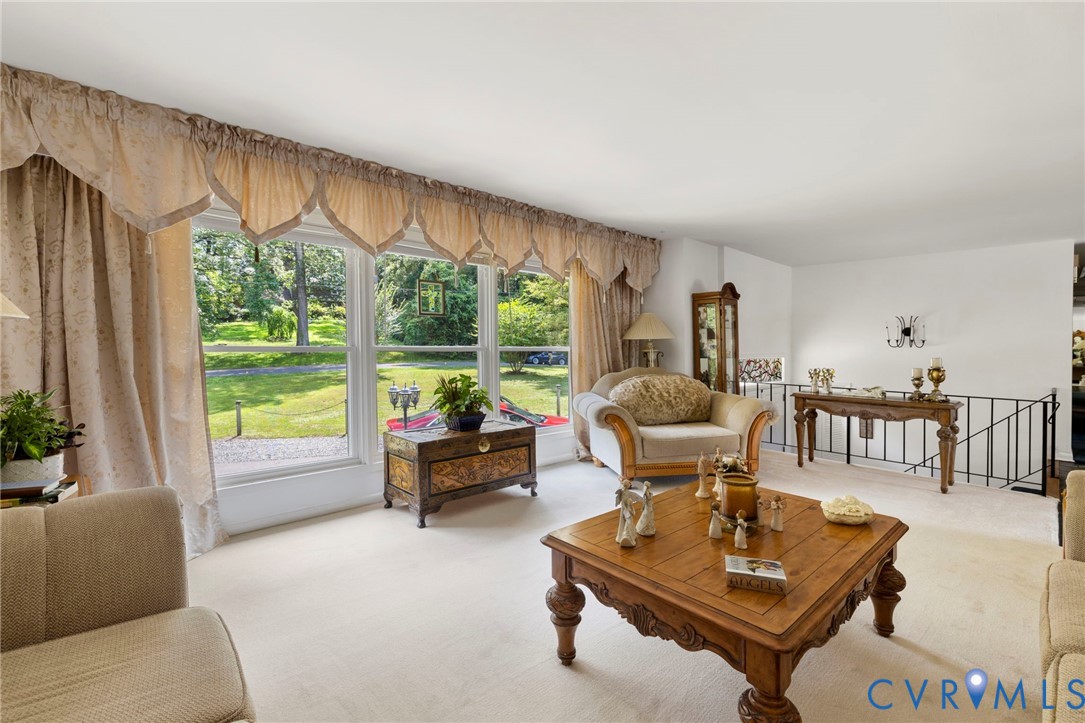 4512 Forrestal Road Chester, VA 23831 - Photo 8 of 47