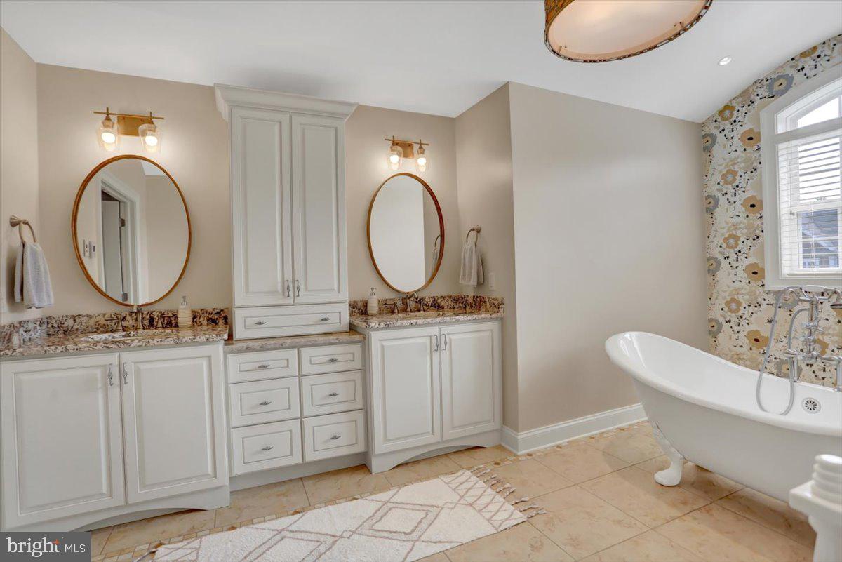 2743 Colonial Road Harrisburg, PA 17112 - Photo 70 of 98 Gallery Image 70