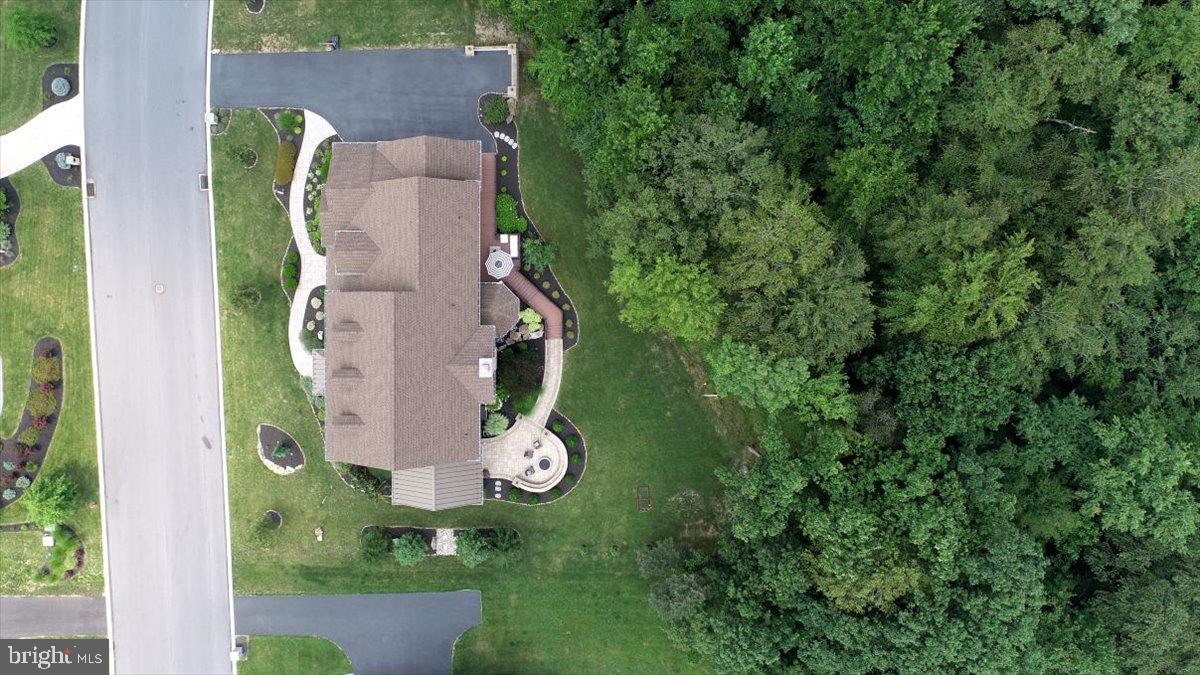 2743 Colonial Road Harrisburg, PA 17112 - Photo 8 of 98 Gallery Image 8