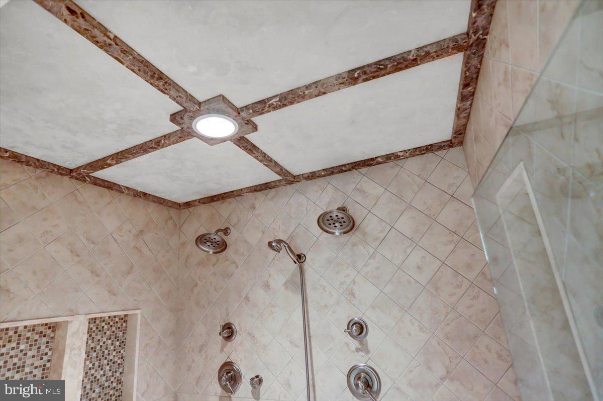 2743 Colonial Road Harrisburg, PA 17112 - Photo 74 of 98 Gallery Image 74