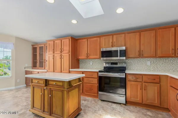 $206,000 | 3301 South Goldfield Road, Unit 4027, Apache Junction, AZ 85119