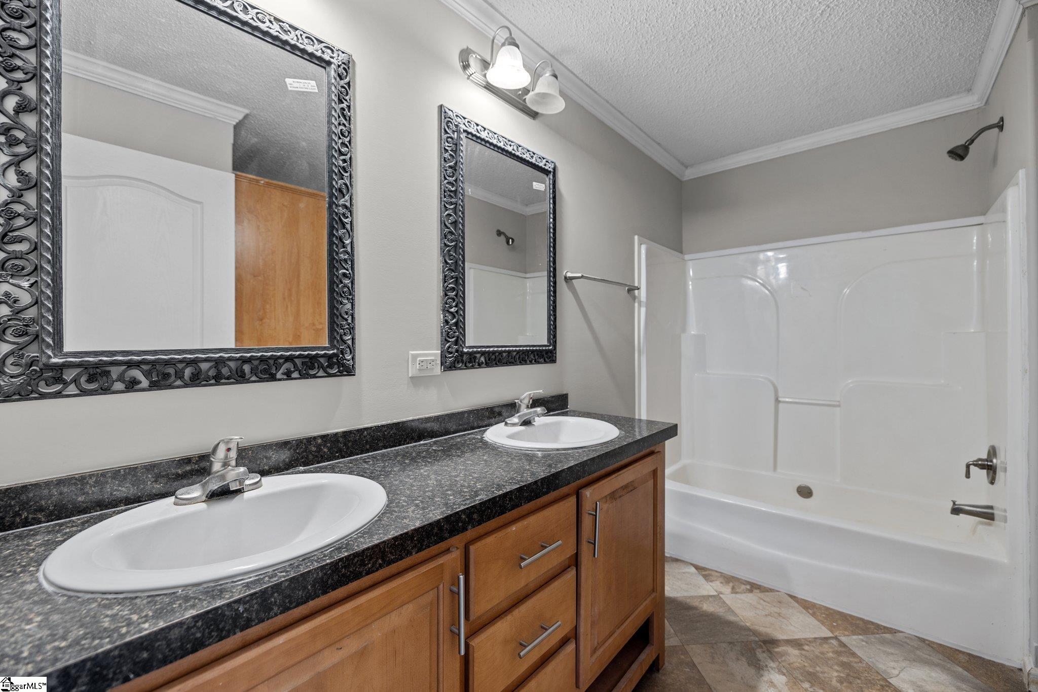 916 Holmes Road Chester, SC 29706 - Photo 8 of 36
