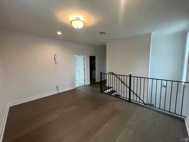 $3,500 | 14131 Spalding Way, Baton Rouge, LA 70817