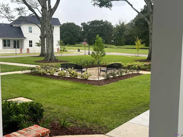 $3,500 | 14131 Spalding Way, Baton Rouge, LA 70817