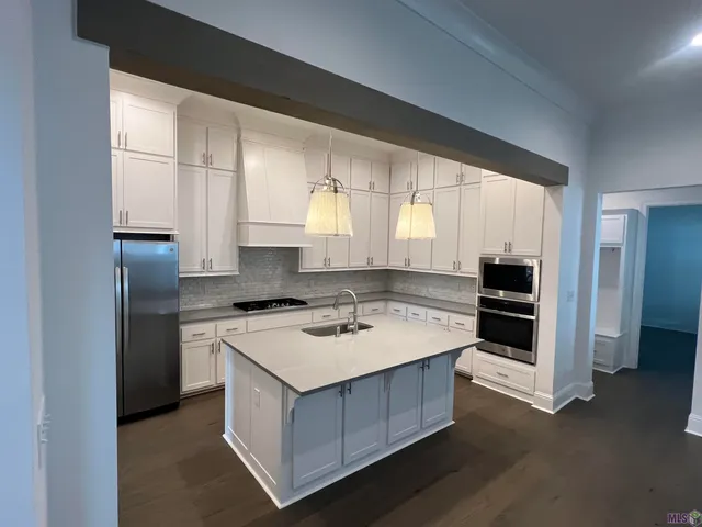$3,500 | 14131 Spalding Way, Baton Rouge, LA 70817