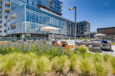 a view of a building with backyard