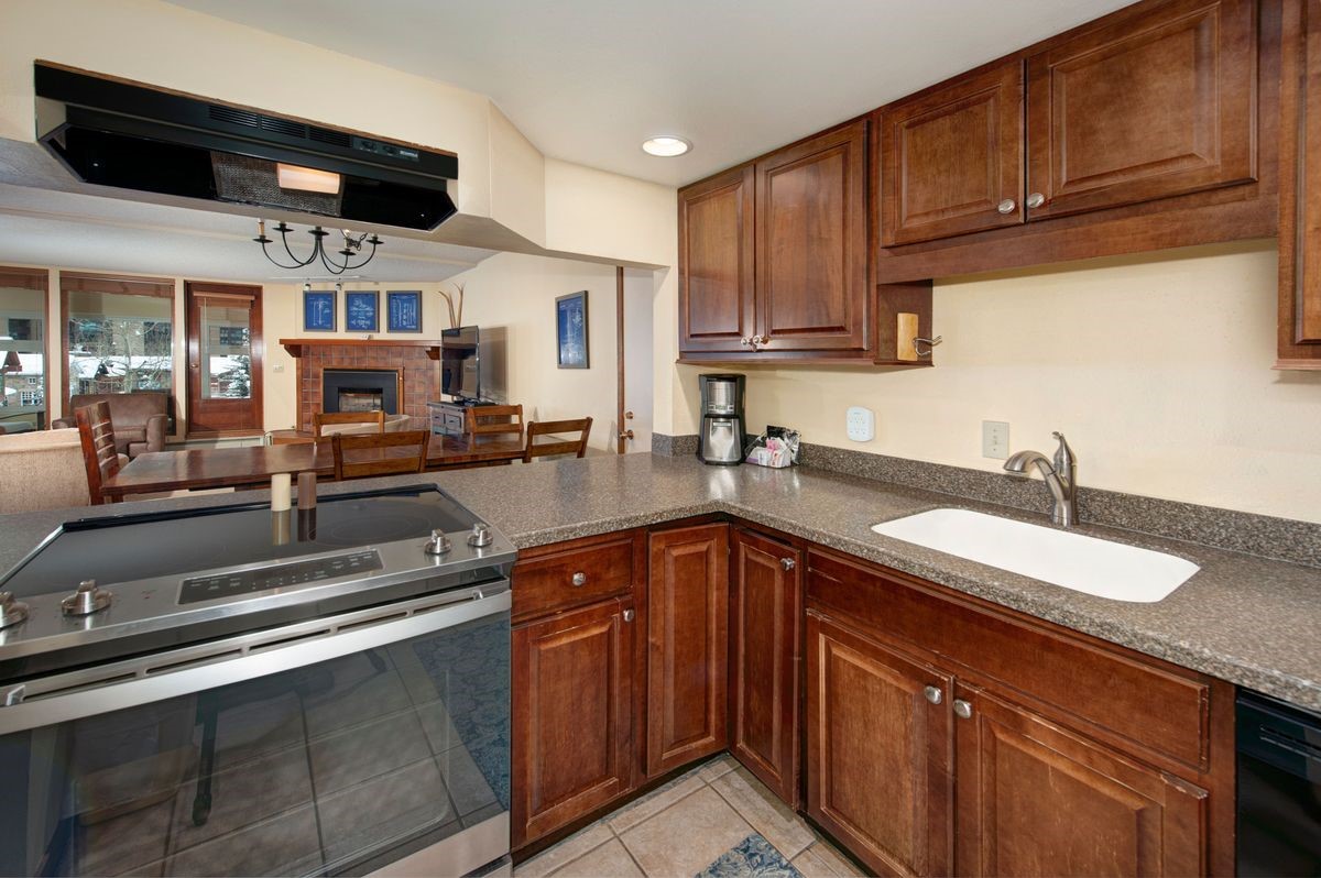 800 Copper Road, Unit 204 Frisco, CO 80443 - Photo 16 of 34 Gallery Image 16