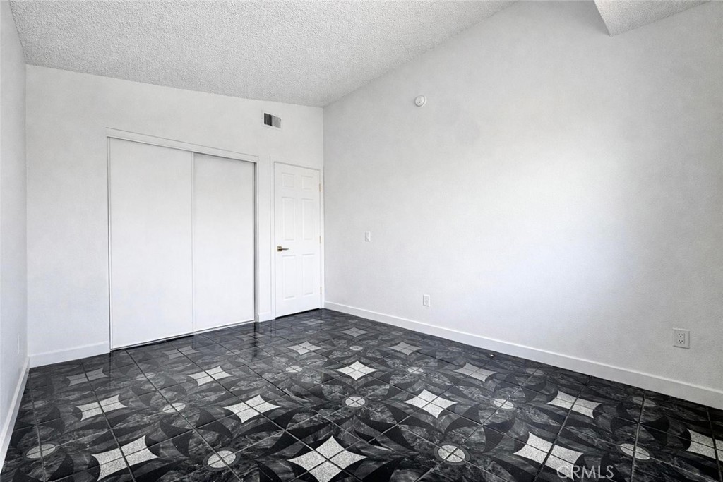 359 Bahia Street Perris, CA 92571 - Photo 26 of 45